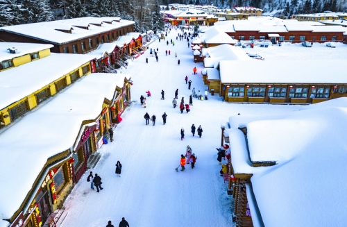 中国雪乡“冷资源”引发“热经济”