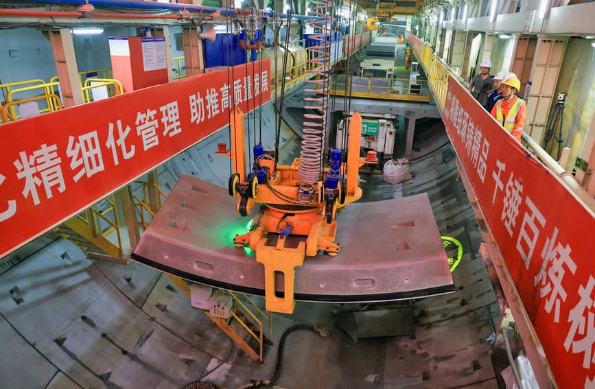 深江铁路深莞隧道西段盾构掘进突破3000米