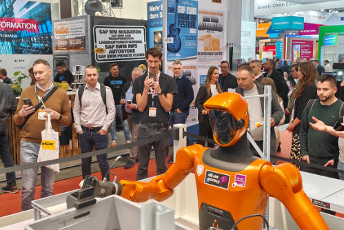 「中科第五纪」完成数亿元 A 轮融资，自研具身大脑获全球数亿元订单​
